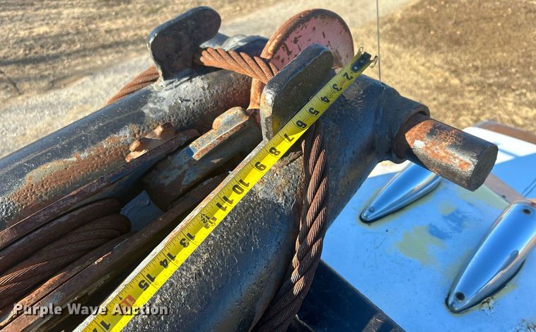 image for item DN0517 1982 Peterbilt 353  winch truck