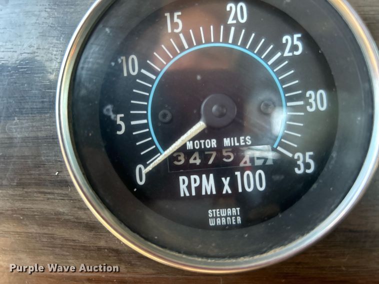 image for item DN0517 1982 Peterbilt 353  winch truck