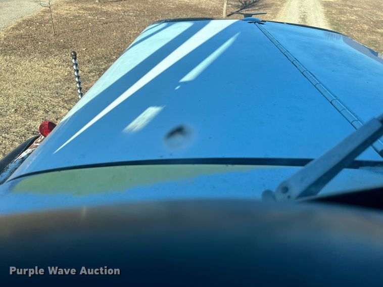 image for item DN0517 1982 Peterbilt 353  winch truck