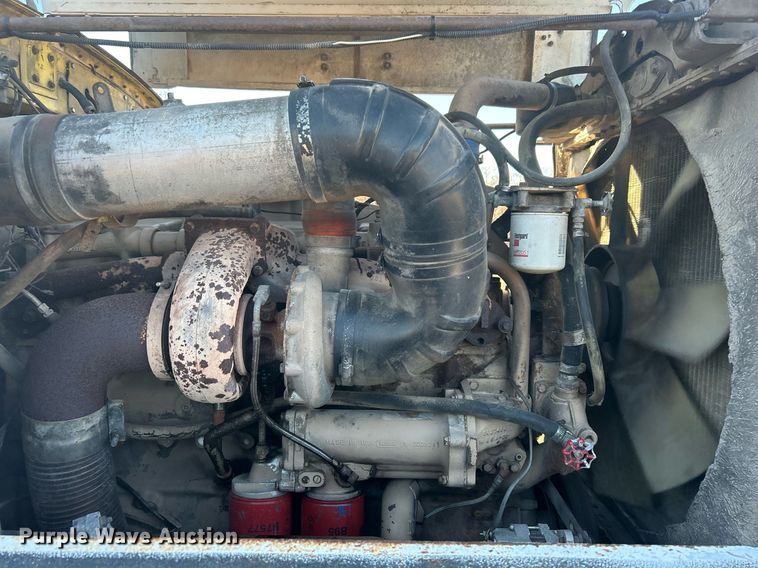 image for item DN0517 1982 Peterbilt 353  winch truck