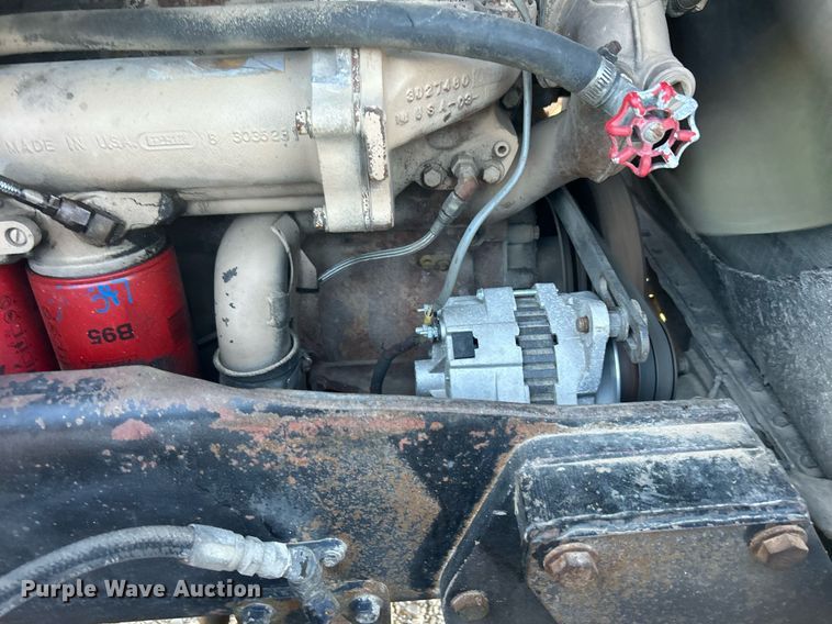 image for item DN0517 1982 Peterbilt 353  winch truck