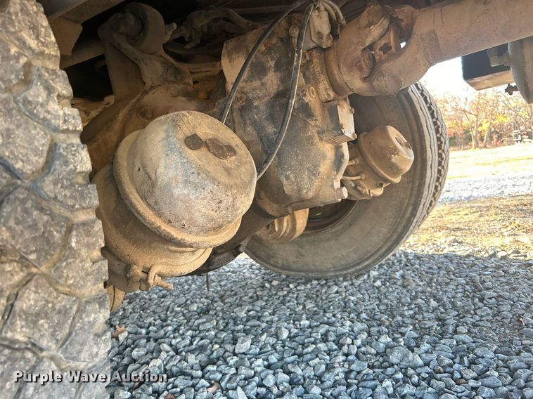 image for item DN0517 1982 Peterbilt 353  winch truck