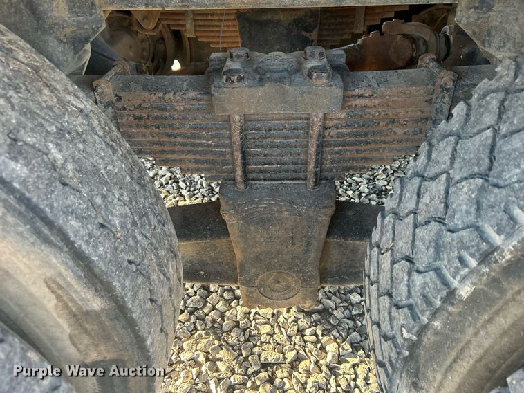 image for item DN0517 1982 Peterbilt 353  winch truck