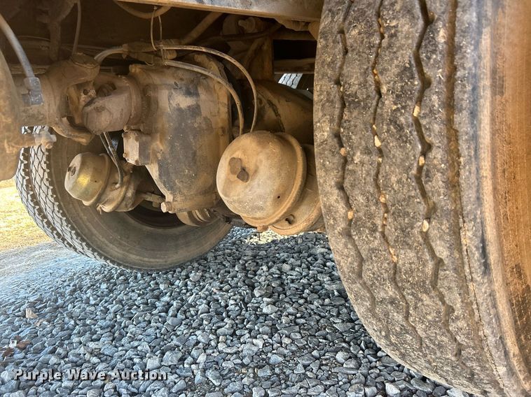 image for item DN0517 1982 Peterbilt 353  winch truck