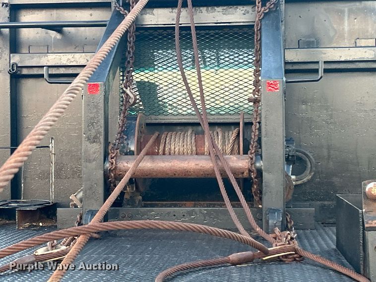 image for item DN0542 2007 Ford F750 Super Duty  winch truck