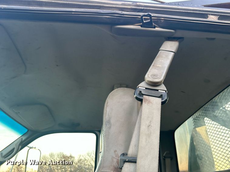 image for item DN0542 2007 Ford F750 Super Duty  winch truck