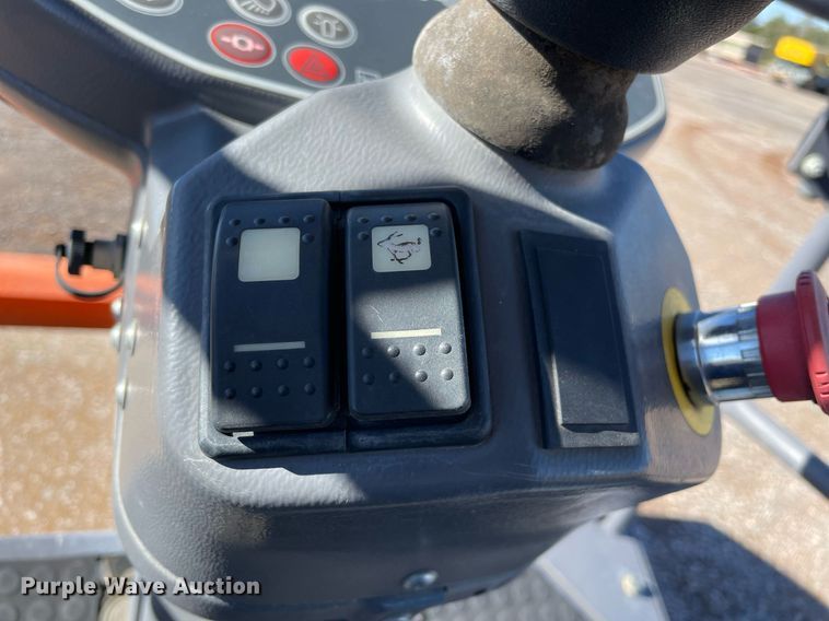 image for item DN3743 2017 Hamm H 7i  single drum vibratory roller