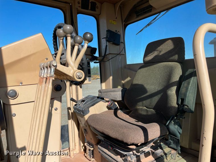 image for item DN3745 2007 Caterpillar 140H  motor grader