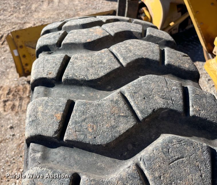 image for item DN3745 2007 Caterpillar 140H  motor grader