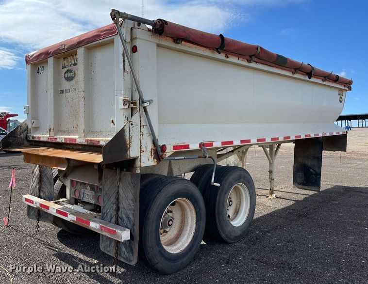 image for item DN3749 2011 Hilbilt 24-3/16 HD XL  end dump trailer