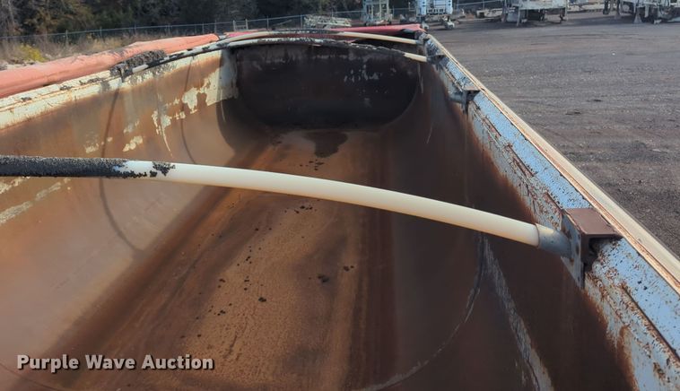 image for item DN3749 2011 Hilbilt 24-3/16 HD XL  end dump trailer