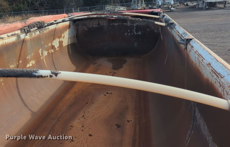 image for item DN3749 2011 Hilbilt 24-3/16 HD XL  end dump trailer