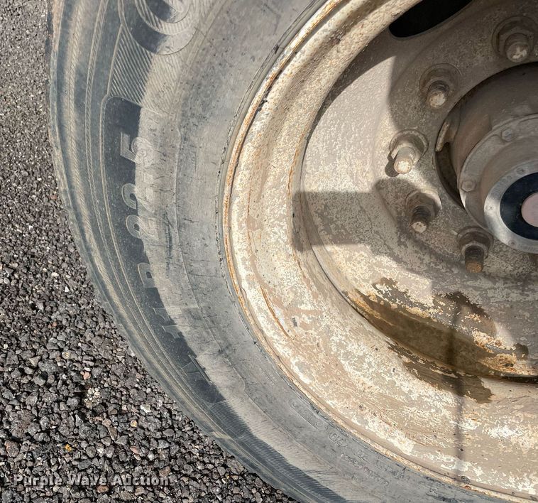 image for item DN3749 2011 Hilbilt 24-3/16 HD XL  end dump trailer