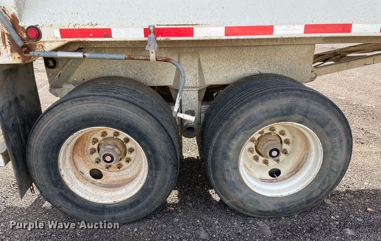 image for item DN3749 2011 Hilbilt 24-3/16 HD XL  end dump trailer