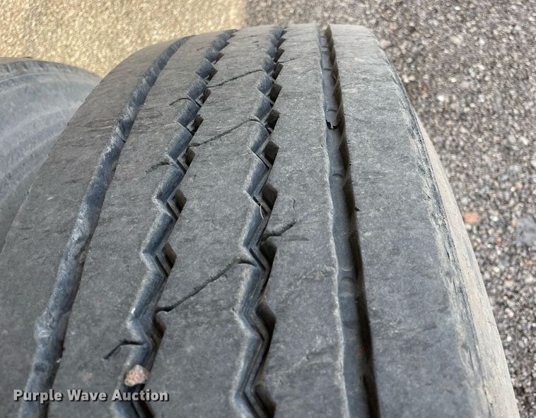 image for item DN3749 2011 Hilbilt 24-3/16 HD XL  end dump trailer