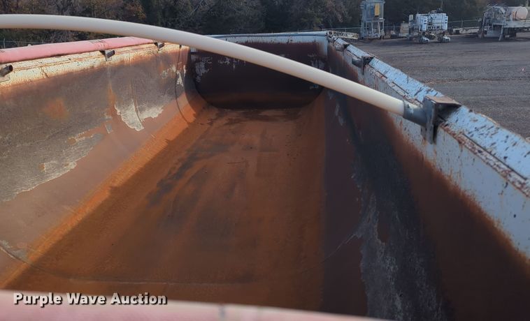 image for item DN3750 2011 Hilbilt  24-3/16 HD XL end dump trailer