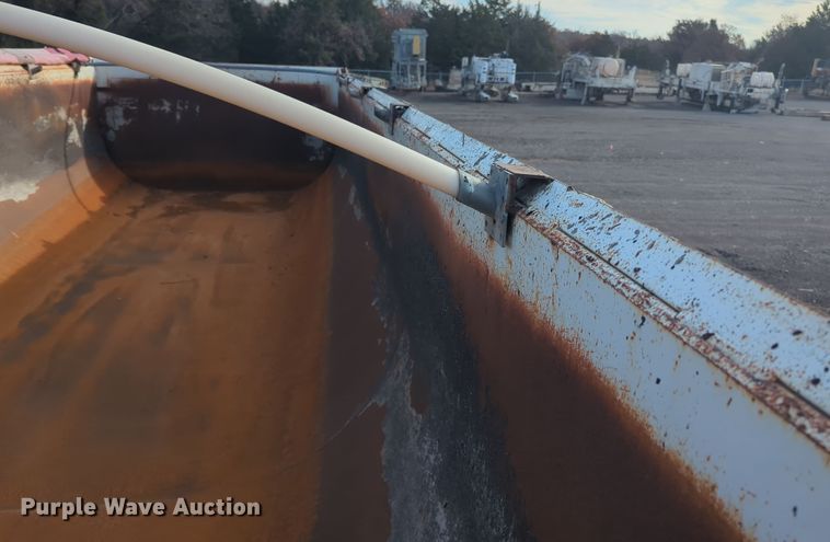 image for item DN3750 2011 Hilbilt  24-3/16 HD XL end dump trailer