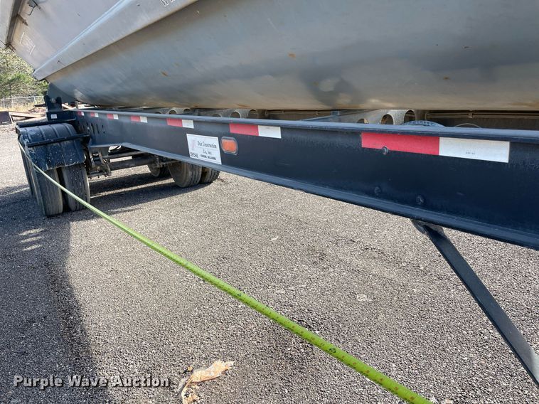 image for item DN3751 1999 Smithco SC2002  side dump trailer