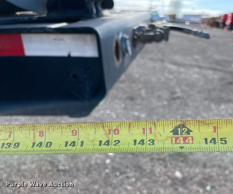 image for item DN3751 1999 Smithco SC2002  side dump trailer