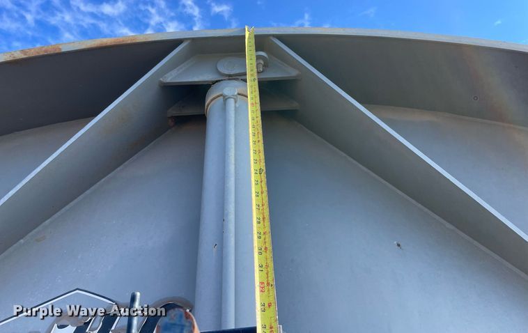 image for item DN3751 1999 Smithco SC2002  side dump trailer