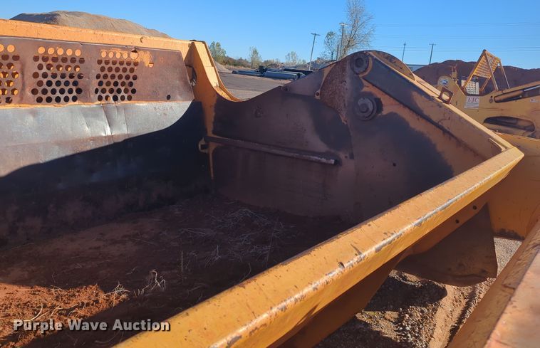 image for item DN3753 2014 John Deere 2112E  scraper