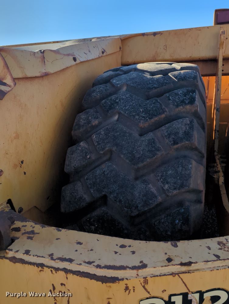 image for item DN3753 2014 John Deere 2112E  scraper