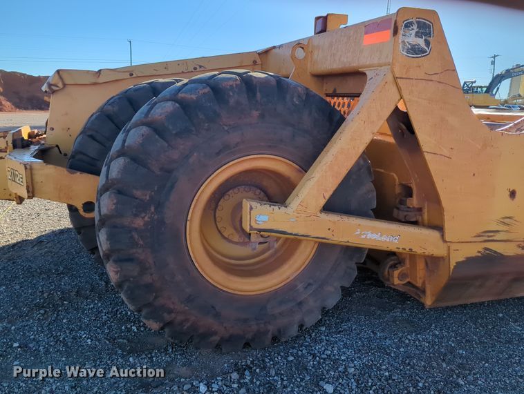 image for item DN3753 2014 John Deere 2112E  scraper