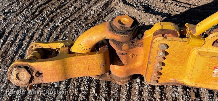 image for item DN3754 2014 John Deere 1810E  scraper