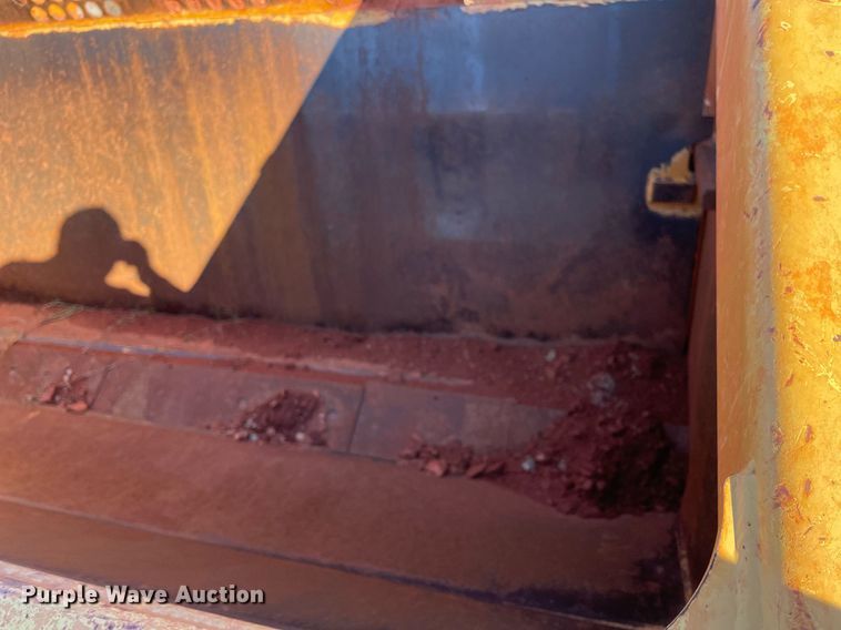 image for item DN3754 2014 John Deere 1810E  scraper