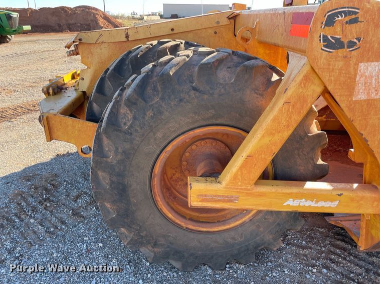 image for item DN3754 2014 John Deere 1810E  scraper