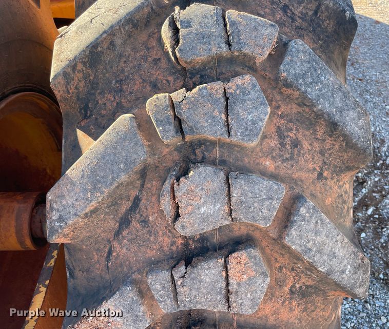 image for item DN3754 2014 John Deere 1810E  scraper