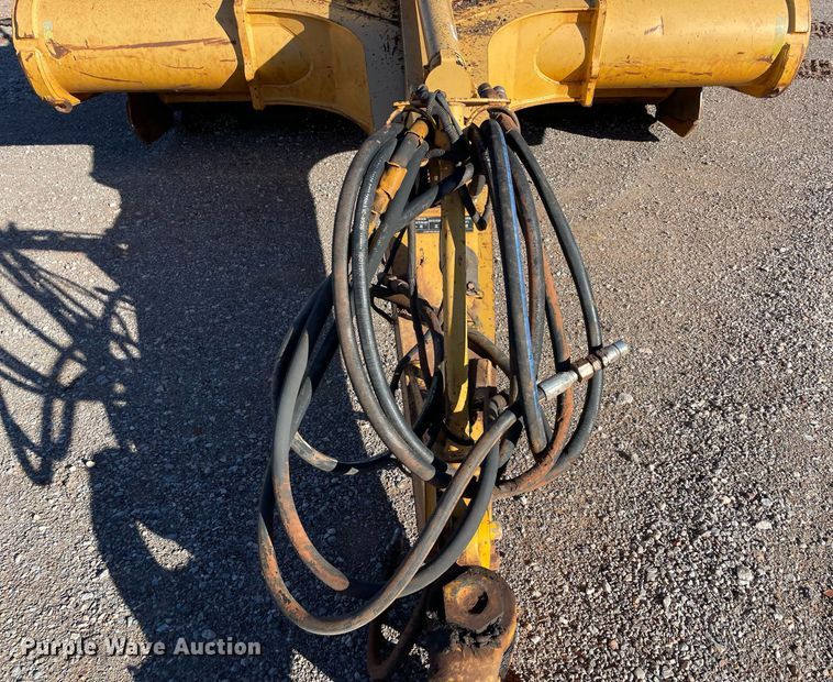 image for item DN3757 2010 John Deere 2112E  scraper