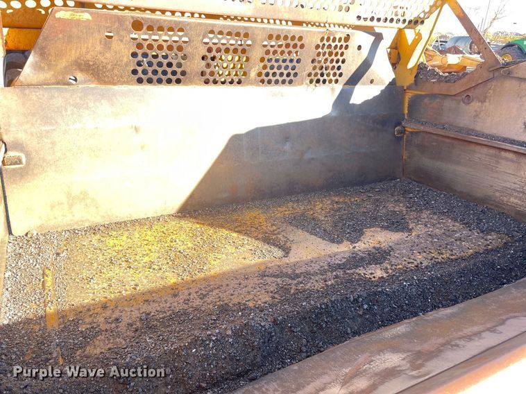 image for item DN3757 2010 John Deere 2112E  scraper