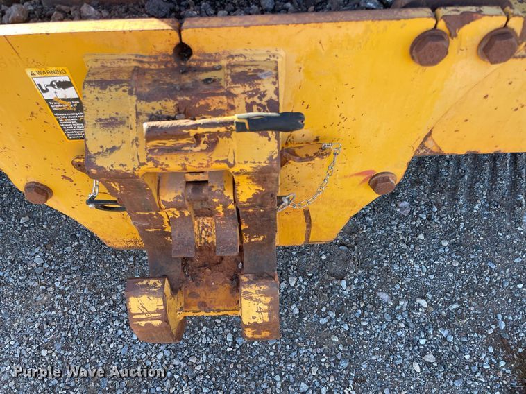image for item DN3757 2010 John Deere 2112E  scraper