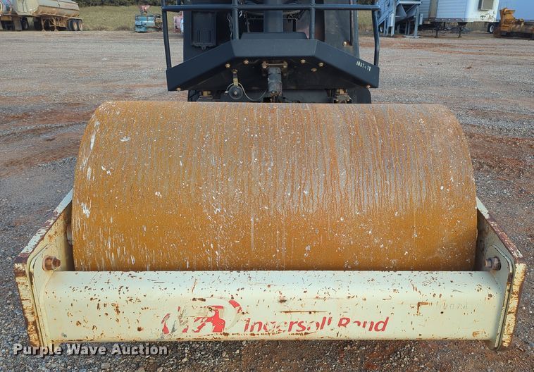 image for item DN3758 2007 Ingersoll Rand SD-70D TF single drum roller