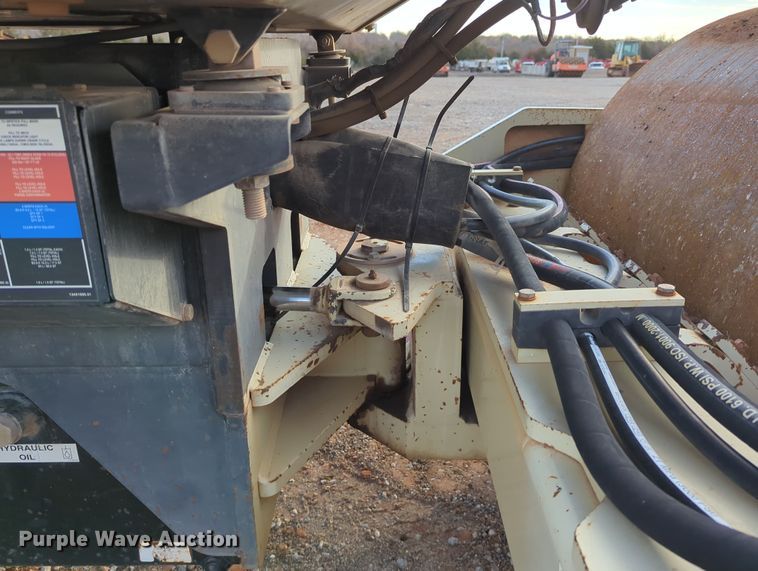 image for item DN3758 2007 Ingersoll Rand SD-70D TF single drum roller