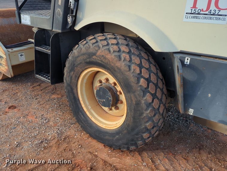 image for item DN3758 2007 Ingersoll Rand SD-70D TF single drum roller