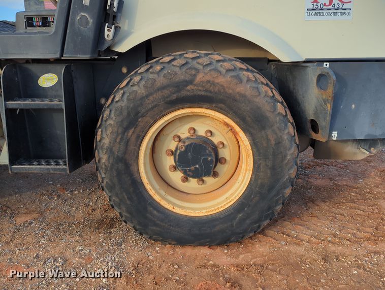 image for item DN3758 2007 Ingersoll Rand SD-70D TF single drum roller