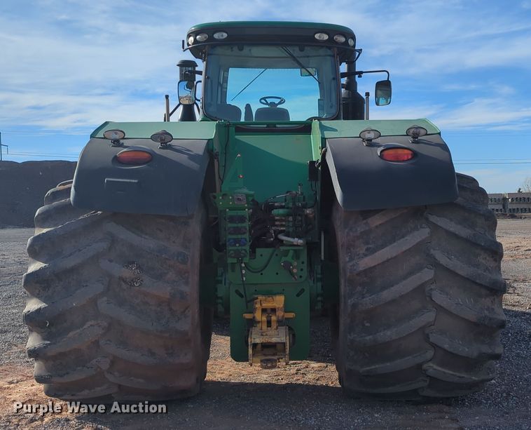 image for item DN3759 2015 John Deere 9470R Scraper Special  4WD tractor