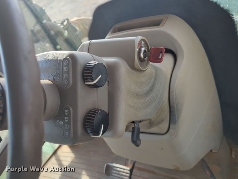 image for item DN3759 2015 John Deere 9470R Scraper Special  4WD tractor