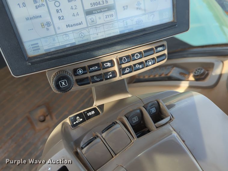 image for item DN3759 2015 John Deere 9470R Scraper Special  4WD tractor