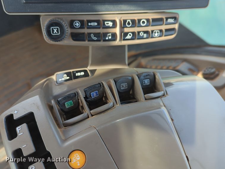 image for item DN3759 2015 John Deere 9470R Scraper Special  4WD tractor