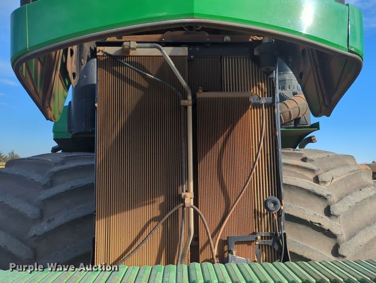 image for item DN3759 2015 John Deere 9470R Scraper Special  4WD tractor