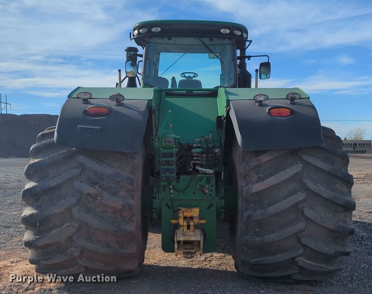 image for item DN3759 2015 John Deere 9470R Scraper Special  4WD tractor