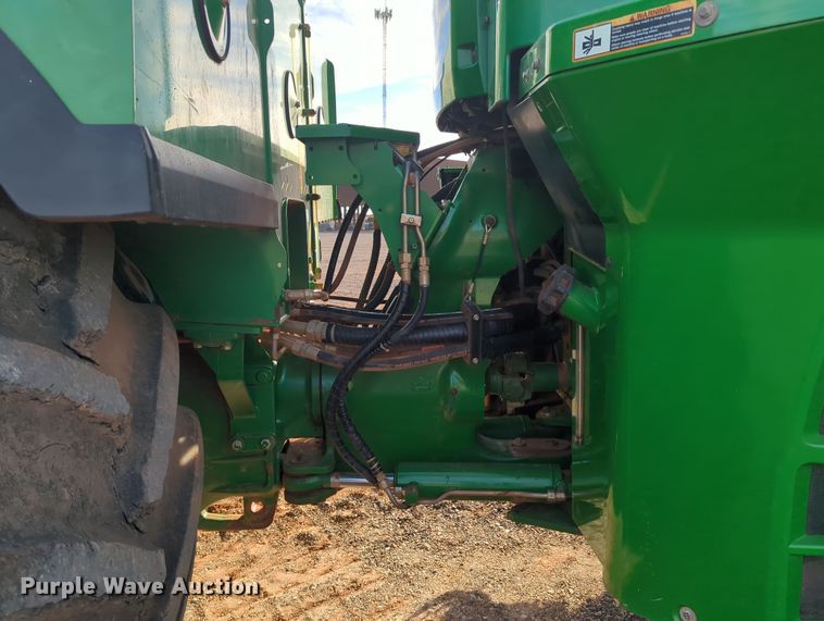 image for item DN3759 2015 John Deere 9470R Scraper Special  4WD tractor