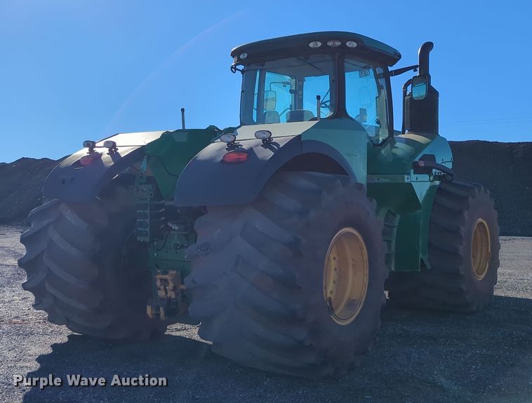 image for item DN3760 2015 John Deere 9470R Scraper Special  4WD tractor