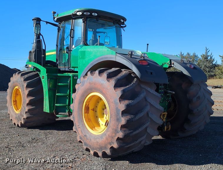 image for item DN3760 2015 John Deere 9470R Scraper Special  4WD tractor