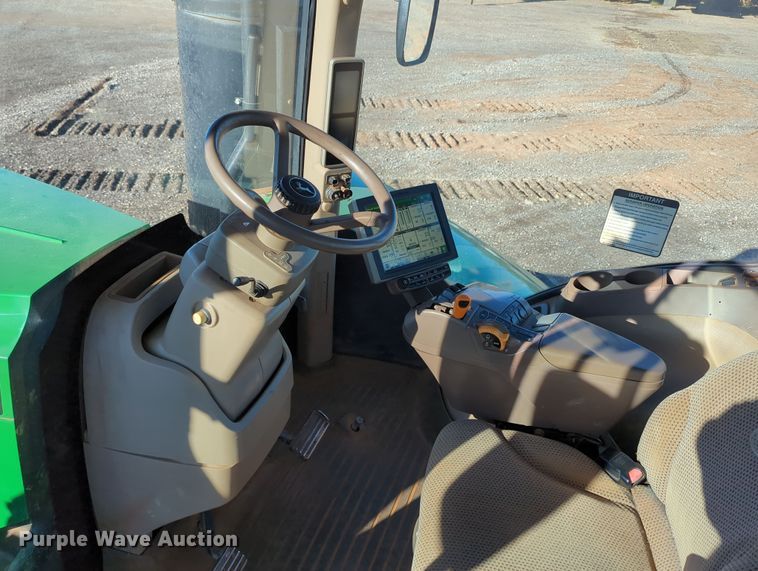 image for item DN3760 2015 John Deere 9470R Scraper Special  4WD tractor