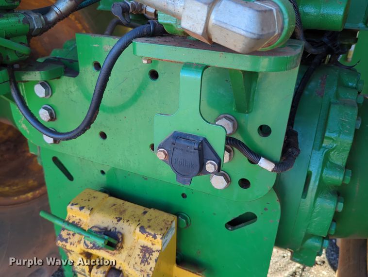 image for item DN3760 2015 John Deere 9470R Scraper Special  4WD tractor