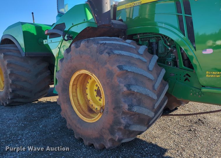 image for item DN3760 2015 John Deere 9470R Scraper Special  4WD tractor